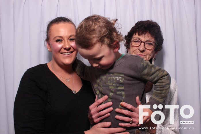 Billy's 21st | View more photos from the event at gallery.fotomachines.com.au/u/FOTOMachines/Billys-21st